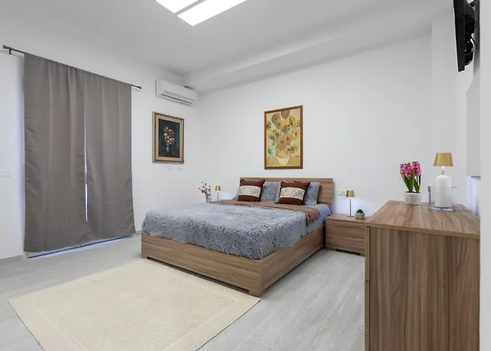 公寓 Domus Flavia By Interhome
